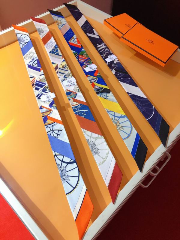 Hermes silk ribbon 5X86cm E0509139